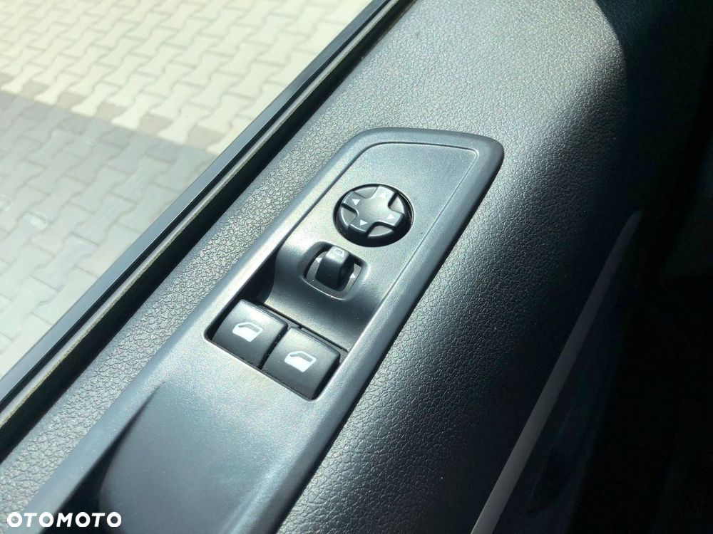 Toyota PROACE - 25