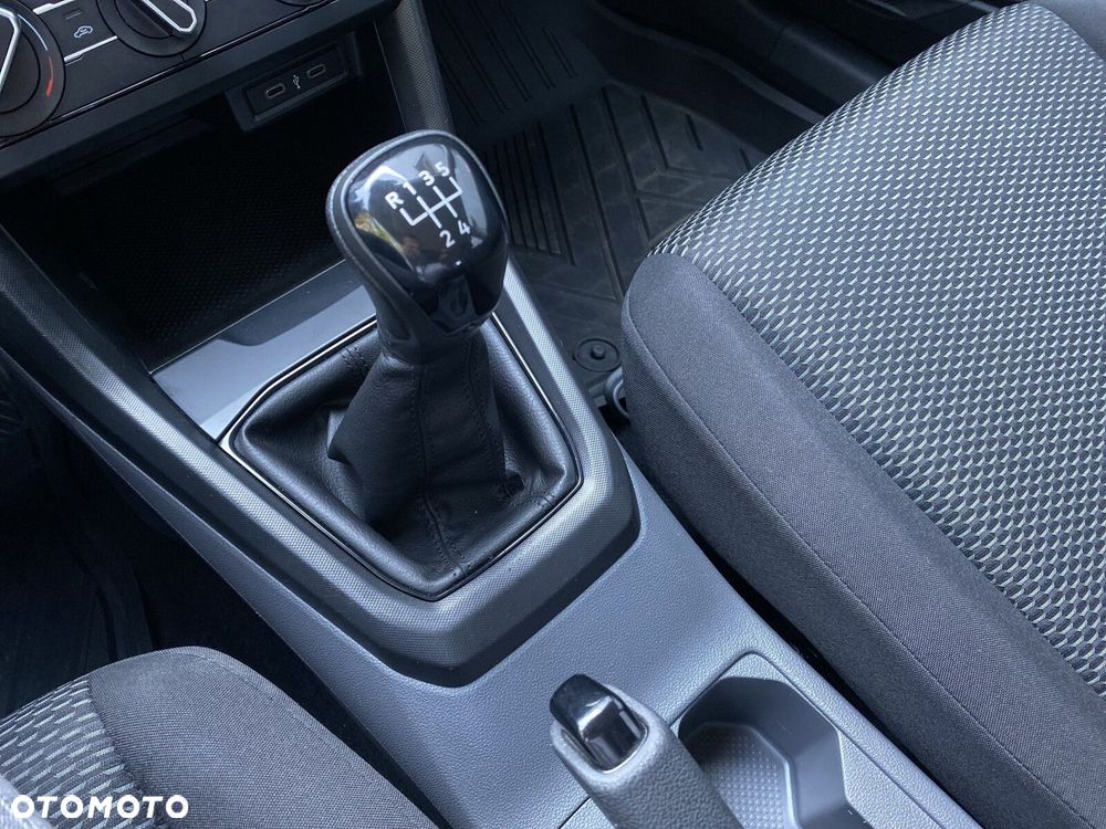 Volkswagen T-Cross 1.0 TSI - 23
