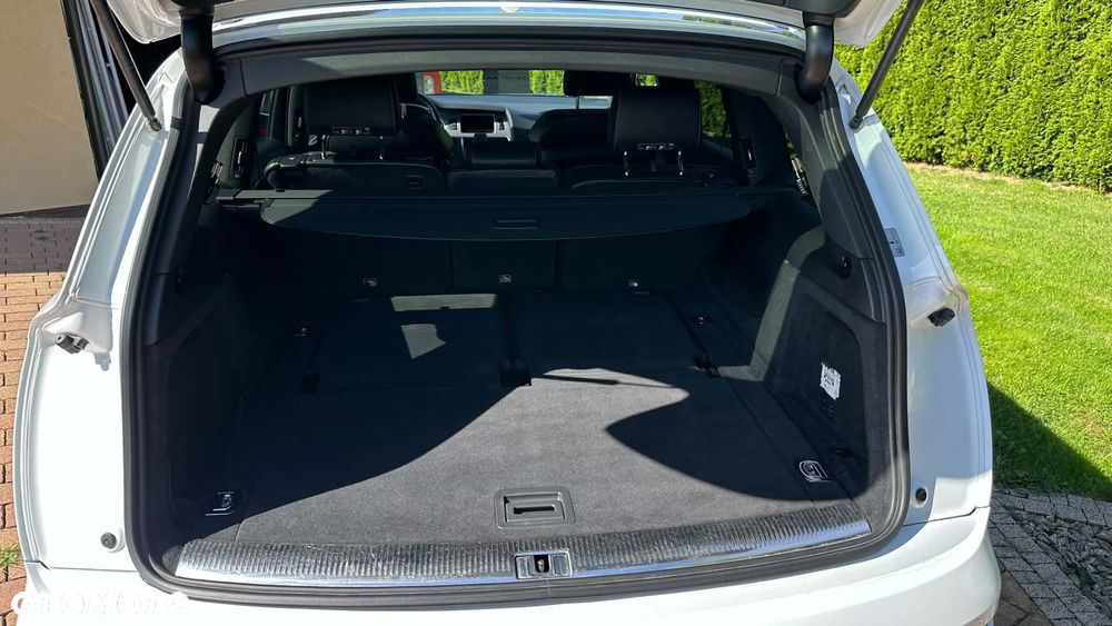 Audi Q7 3.0 TDI DPF clean diesel Quattro Tiptr - 4