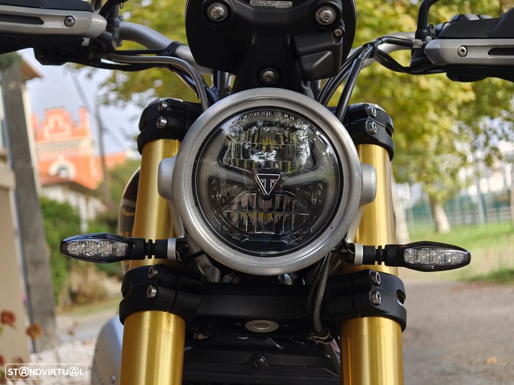 Triumph Scrambler 1200 XE Icon Edition - 24