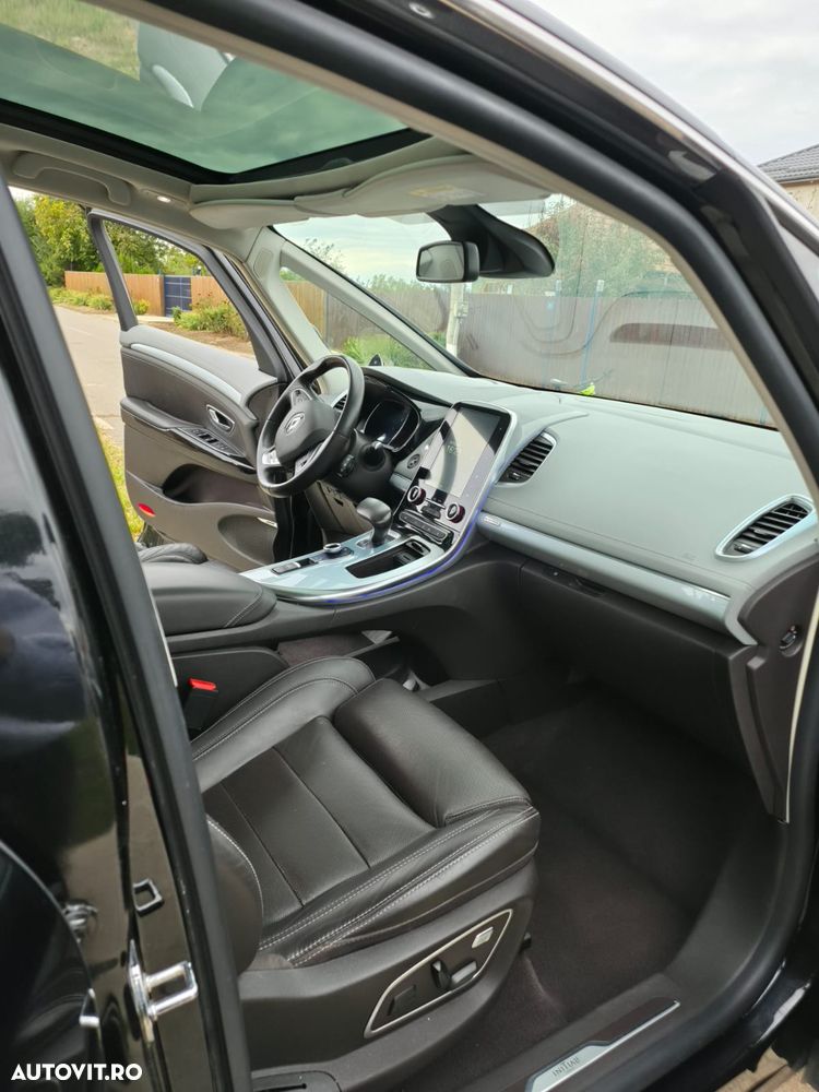 Renault Espace 2015 photo 2