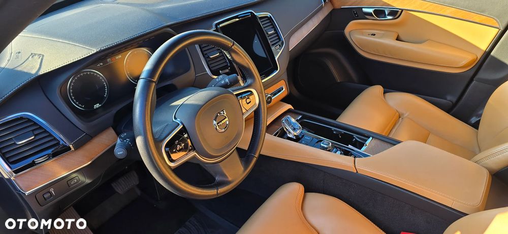 Volvo XC 90 D5 SCR AWD Inscription - 9