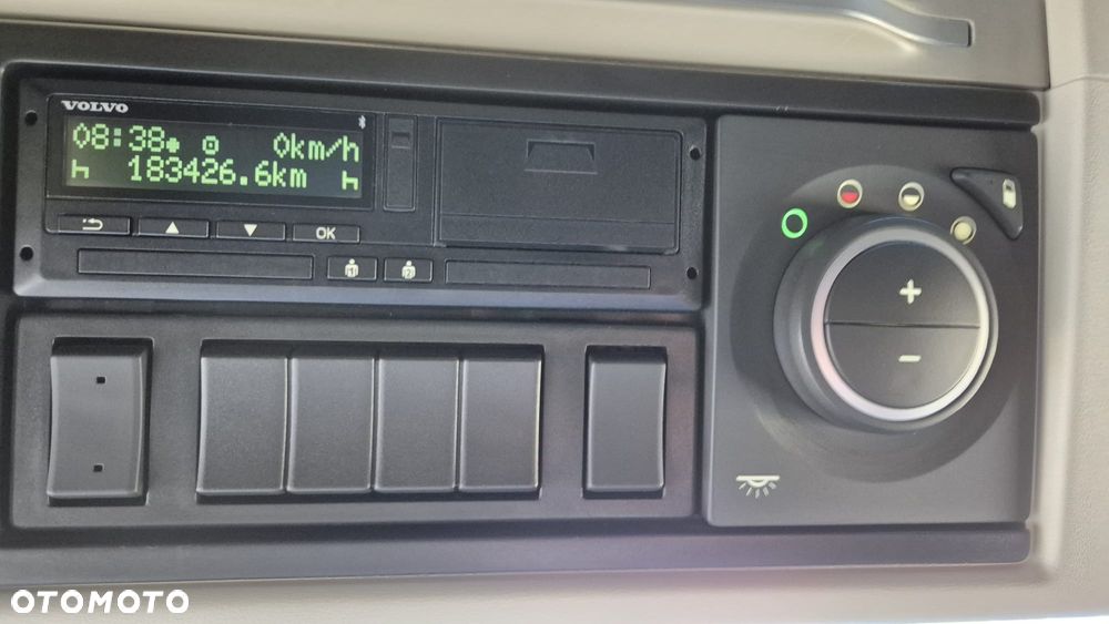 Volvo VOLVO///FH500///2024/// GLOBETROTTER///XXL///JEDYNE  180 TYS KM///FULL LED///VIRTUAL COCPIT///RADARY///KAMERY/// ALUFELGI///KLIMATYZACJA  POSTOJOWA///ZABUDOWY  MIĘDZYOSIOWE///SKÓRY/// STAN JAK NOWY - 31