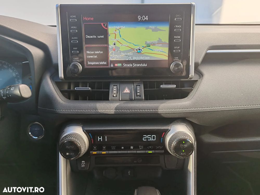 Toyota RAV4 - 9