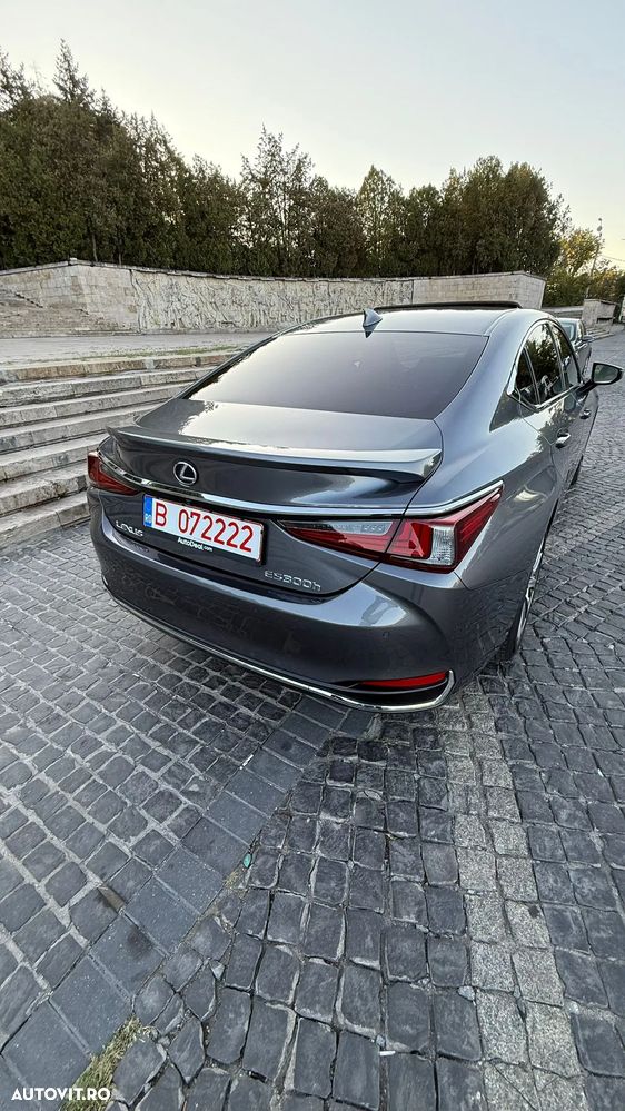 Lexus Seria ES 300h Luxury Line - 23