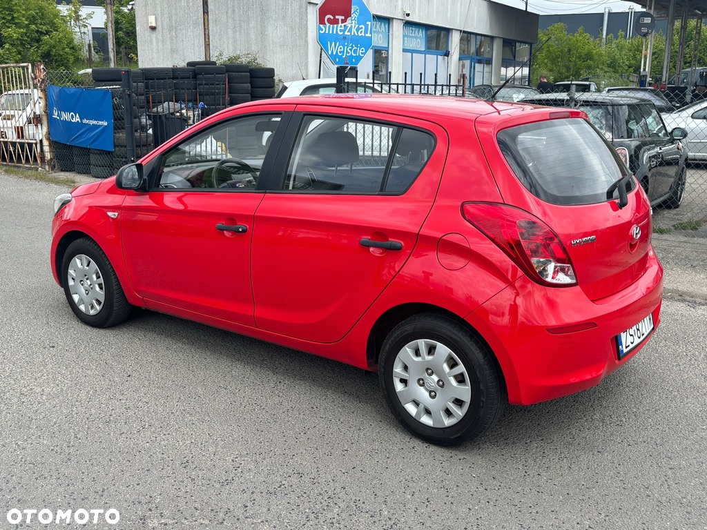 Hyundai i20 1.2 Fifa World Cup Edition - 13