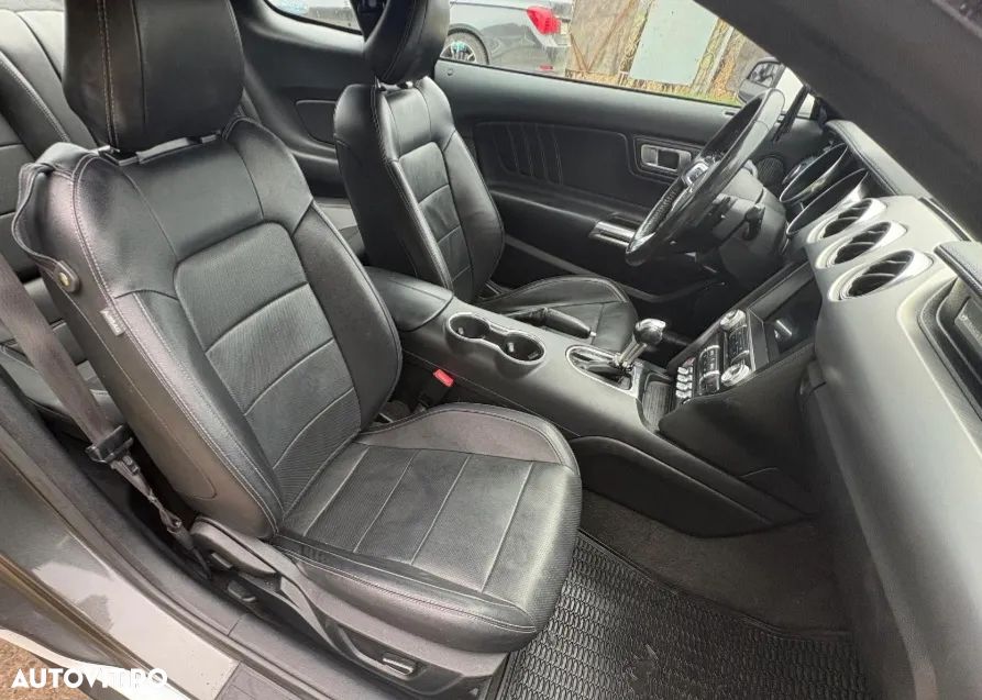 Ford Mustang 2.3 Eco Boost Aut. - 6