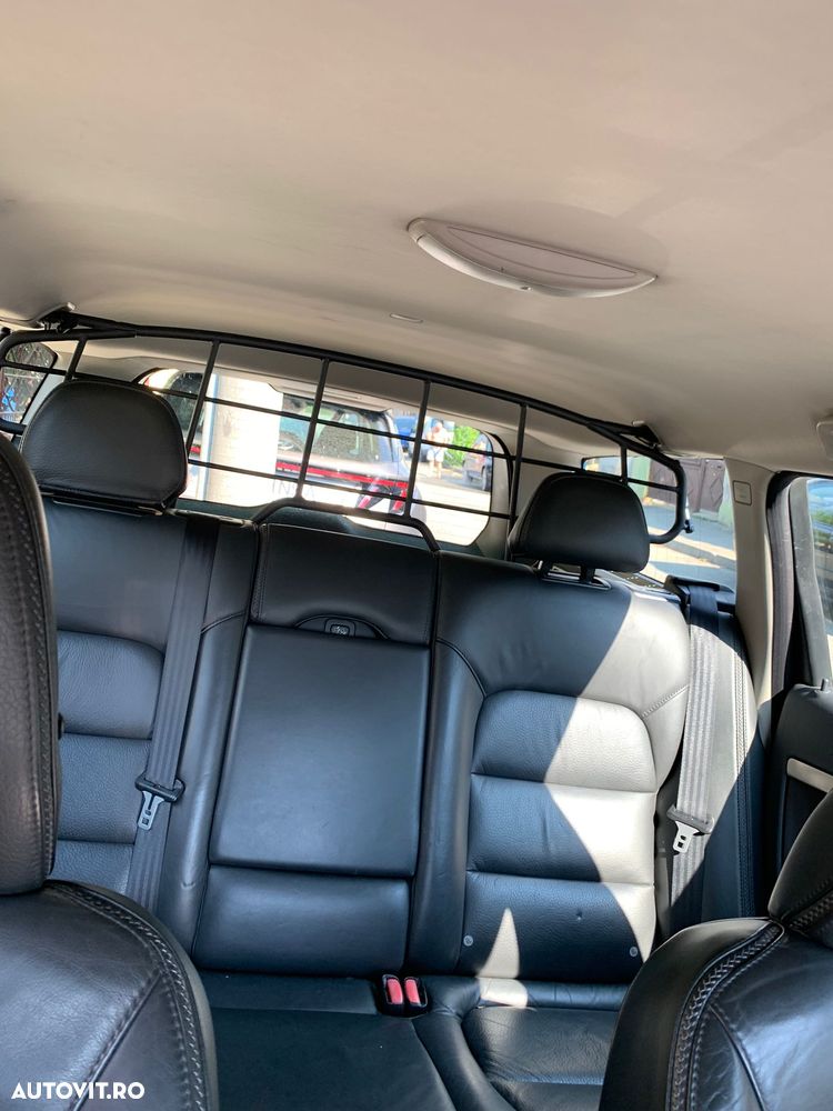 Volvo XC 70 D5 AWD Geartronic Momentum - 25
