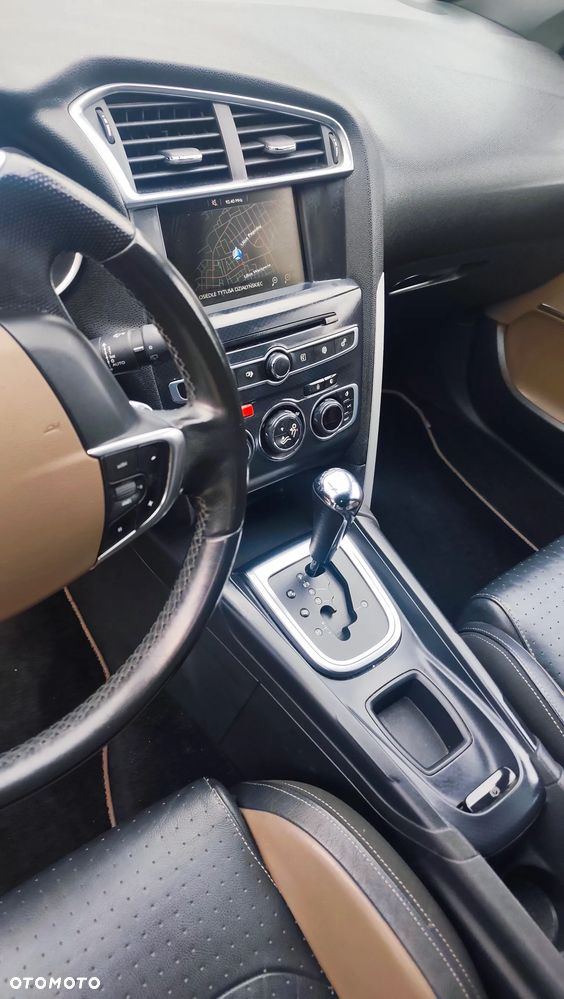 DS Automobiles DS 4 - 23