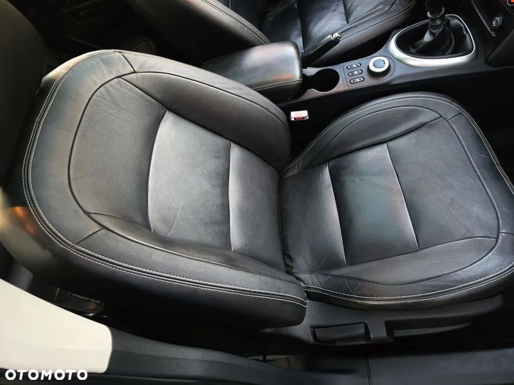 Nissan Qashqai+2 2.0 dCi 4x4 Tekna Premium - 23