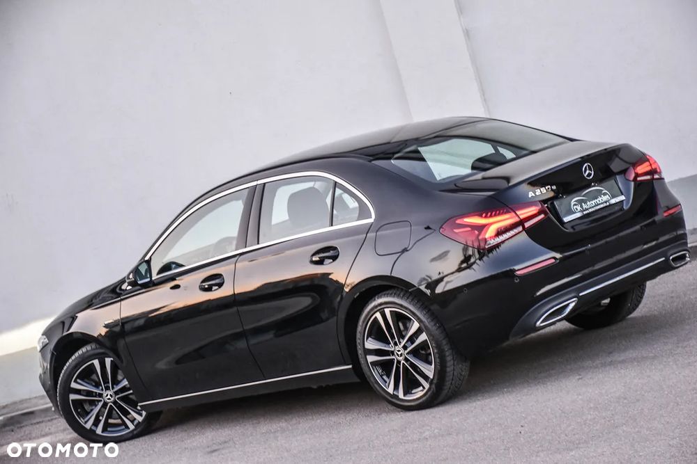 Mercedes-Benz Klasa A 250 e 8G-DCT Progressive Advanced - 11
