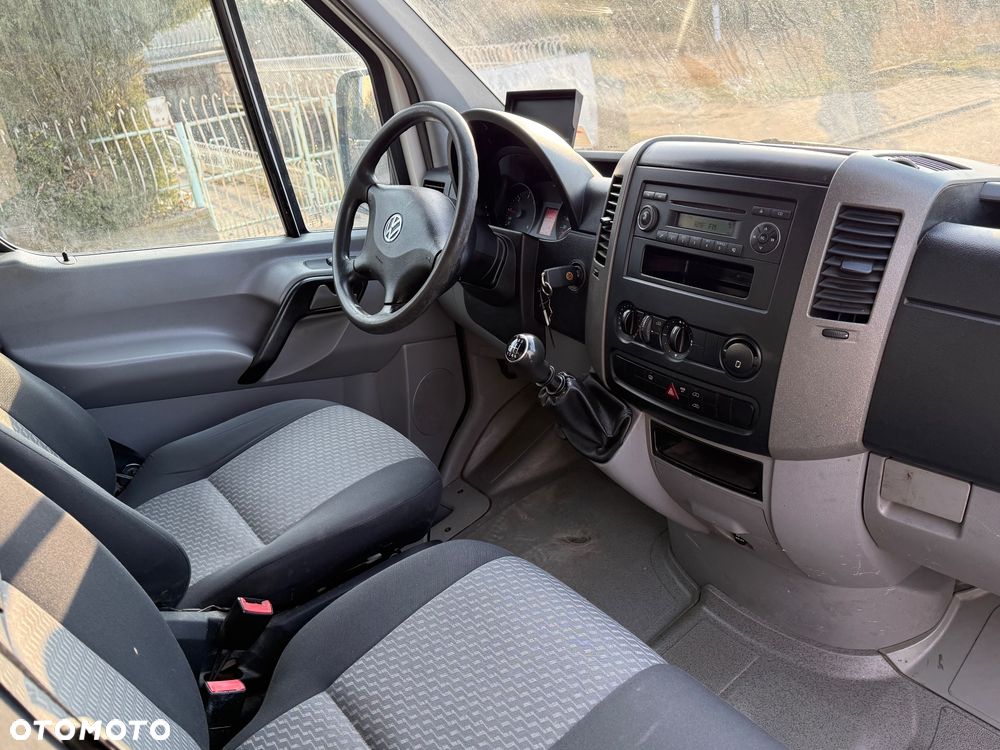 Volkswagen CRAFTER - 16