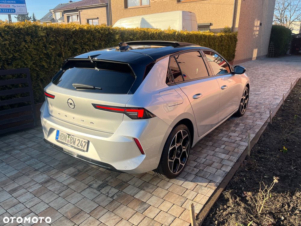 Opel Astra 1.2 Turbo Automatik Business Elegance - 11