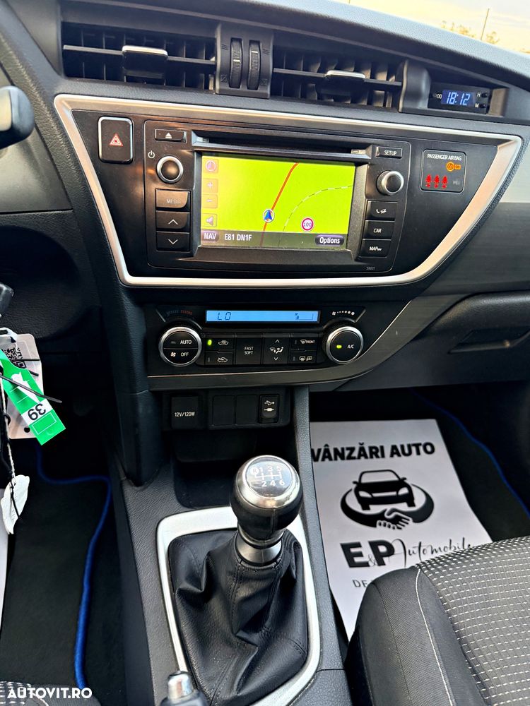 Toyota Auris 1.4 D-4D Unique - 8