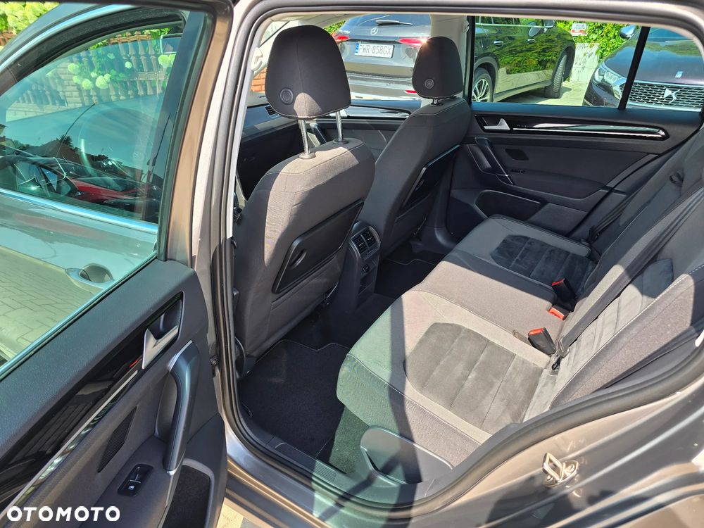 Volkswagen Golf Sportsvan - 9