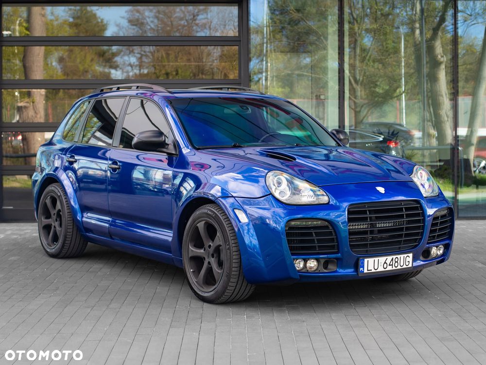 Porsche Cayenne - 15
