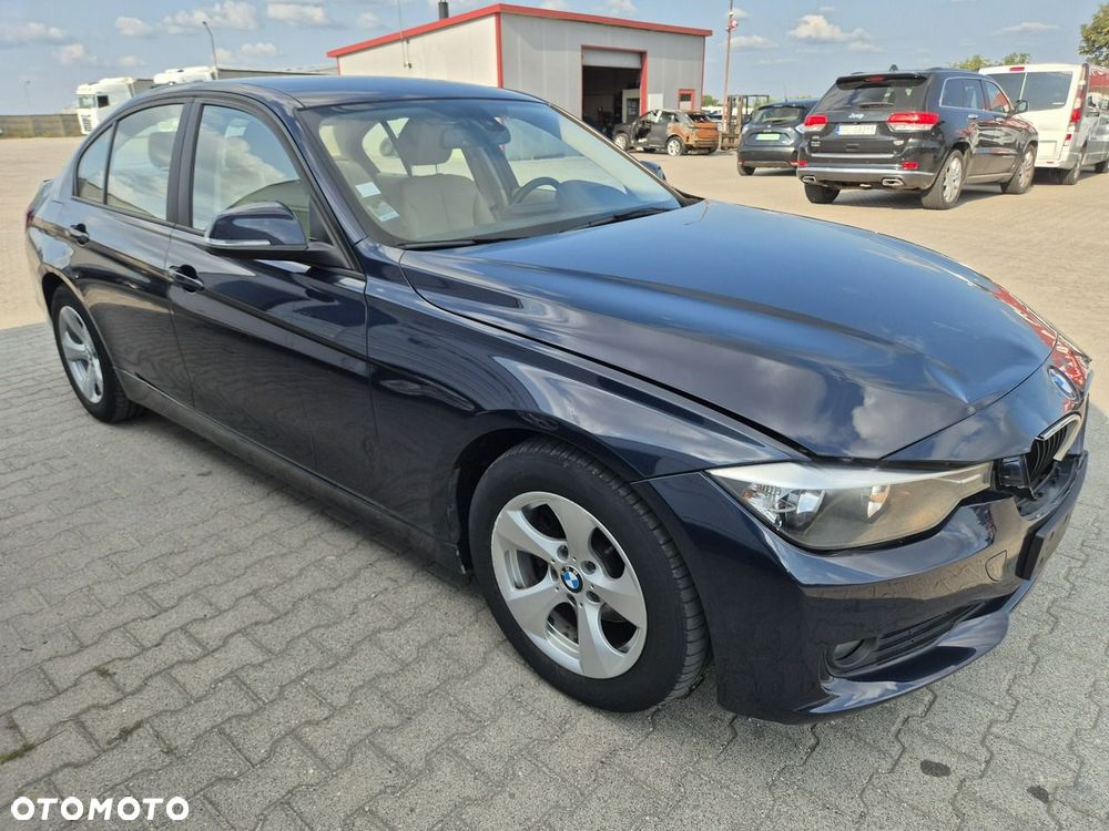 BMW Seria 3 - 2