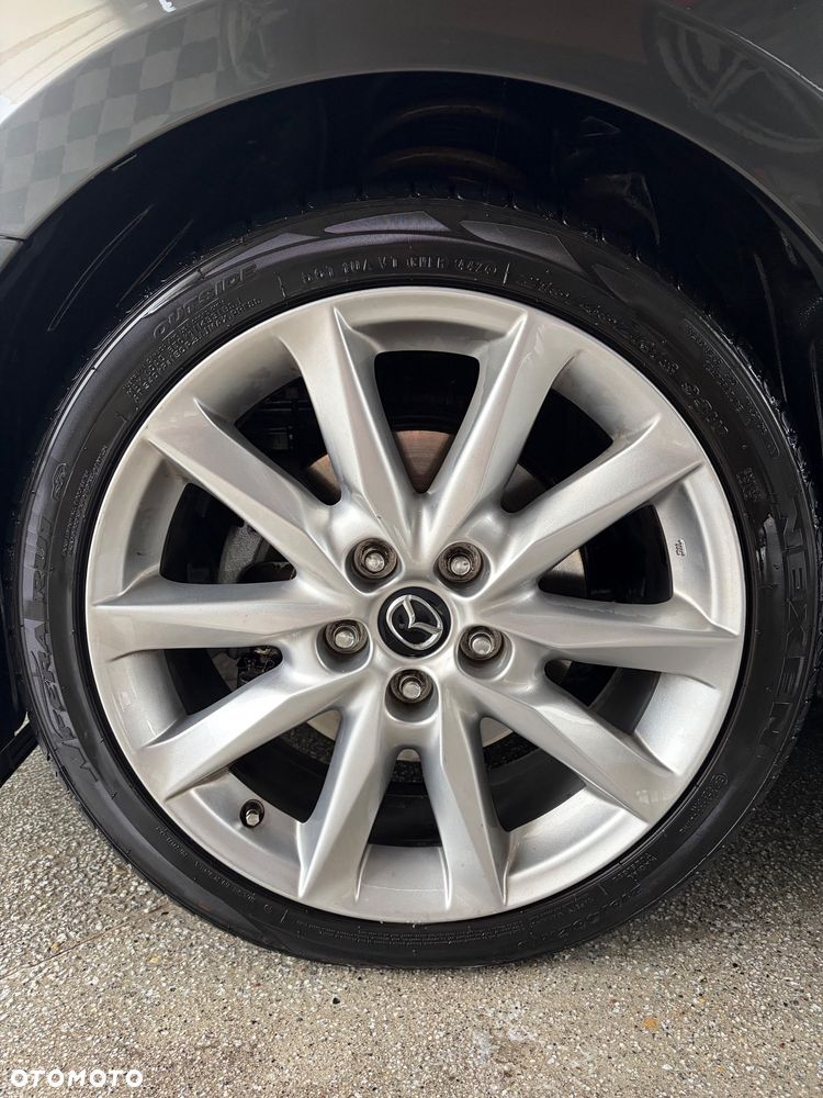 Mazda 3 - 7