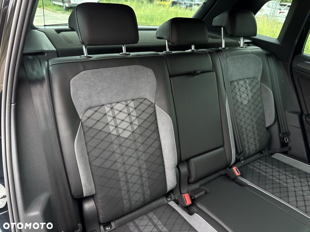 Volkswagen Tiguan 1.5 TSI EVO R-Line DSG - 33