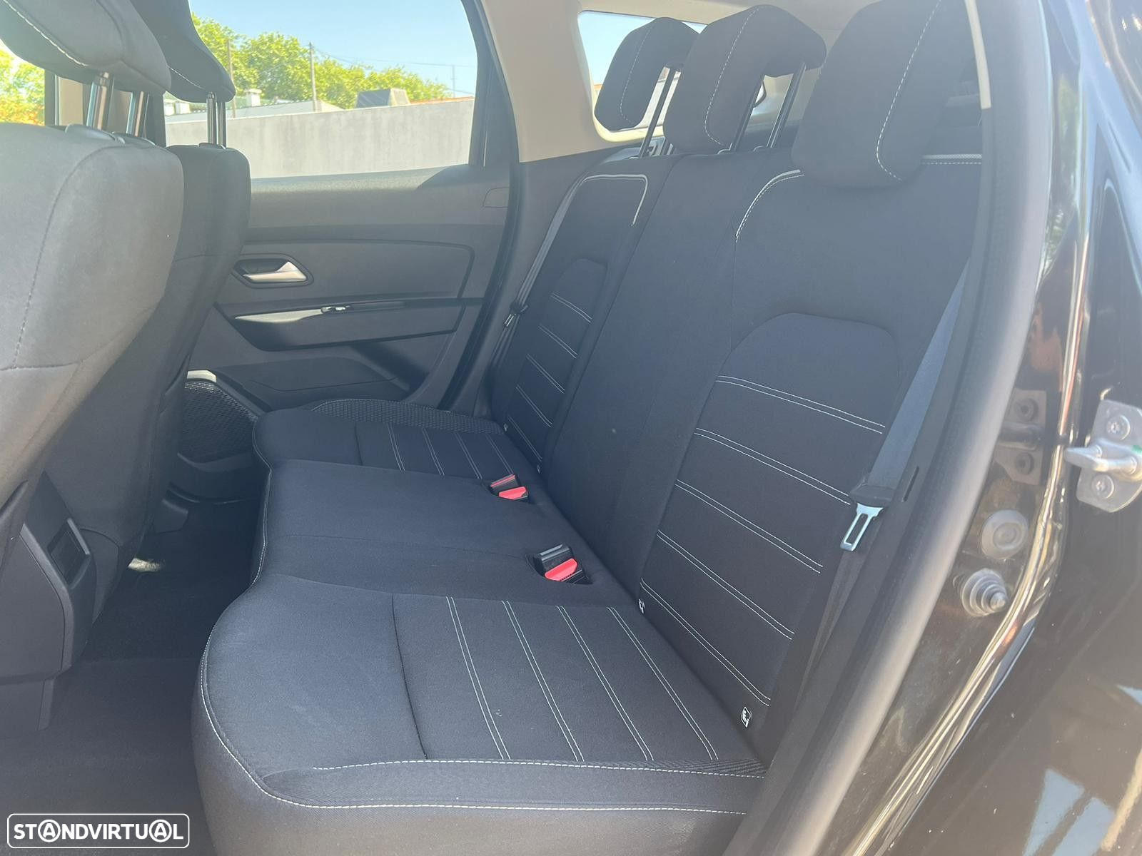 Dacia Duster 1.5 Blue dCi Comfort - 18