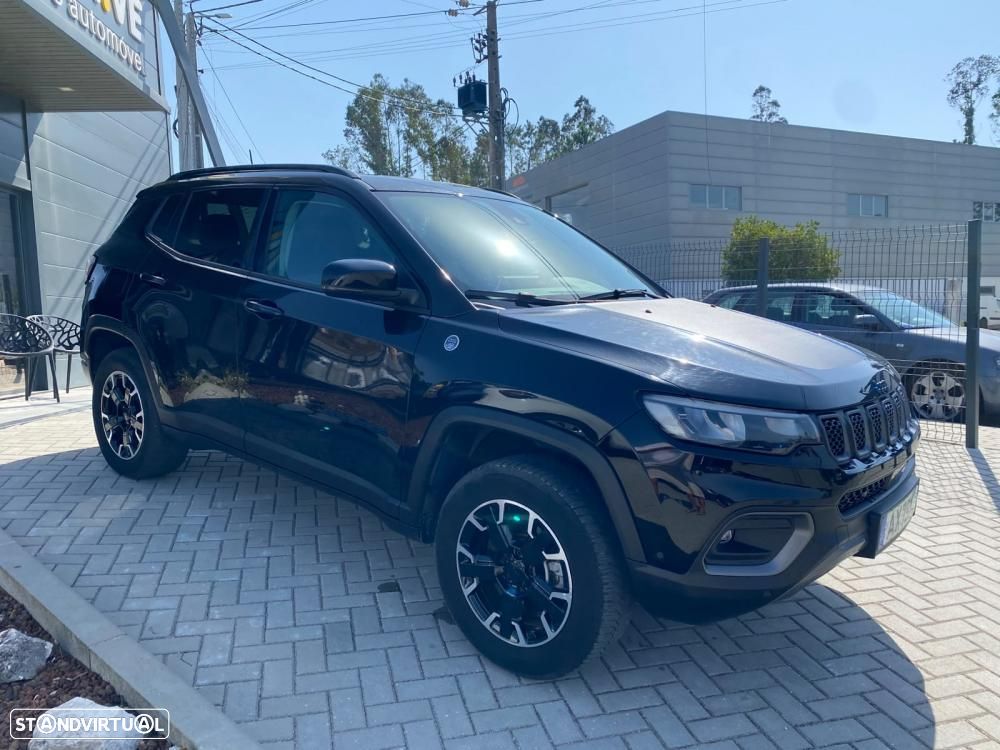 Jeep Compass 1.3 TG Trailhawk - 2