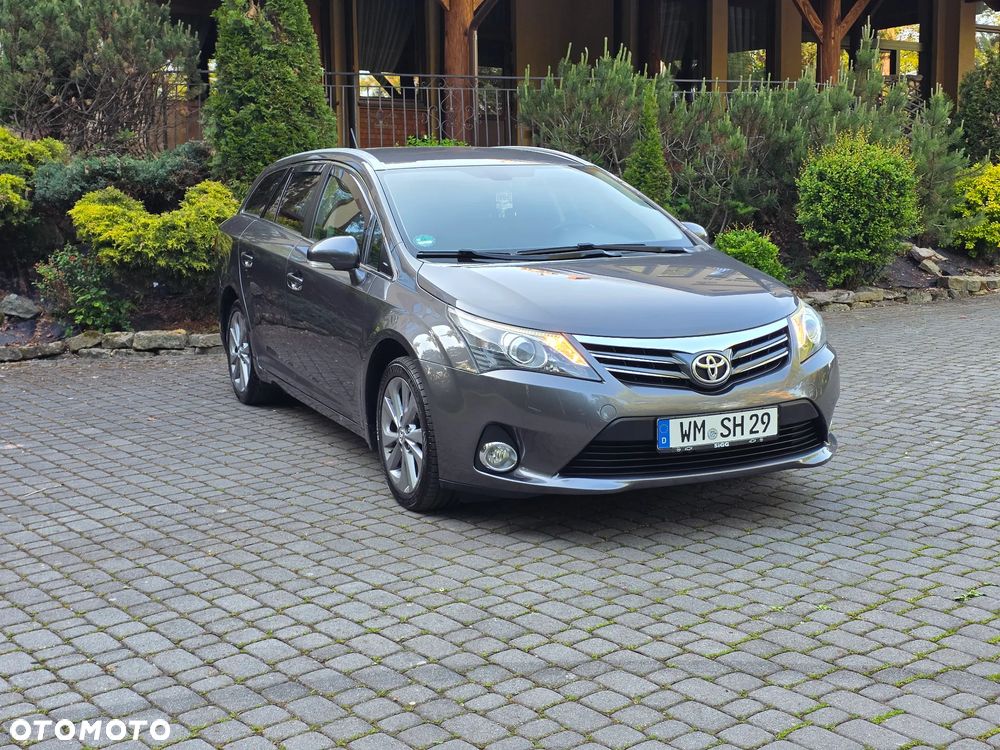 Toyota Avensis 2.0 D-4D Edition - 9