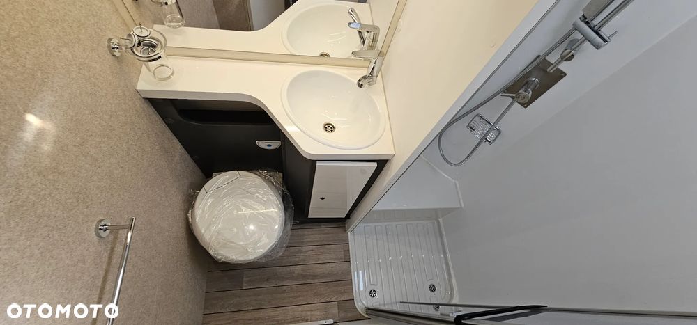 McLOUIS GLAMYS 322 - 22