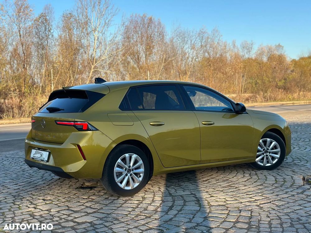 Opel Astra 1.2L Turbo Start/Stop AT8 Elegance - 3