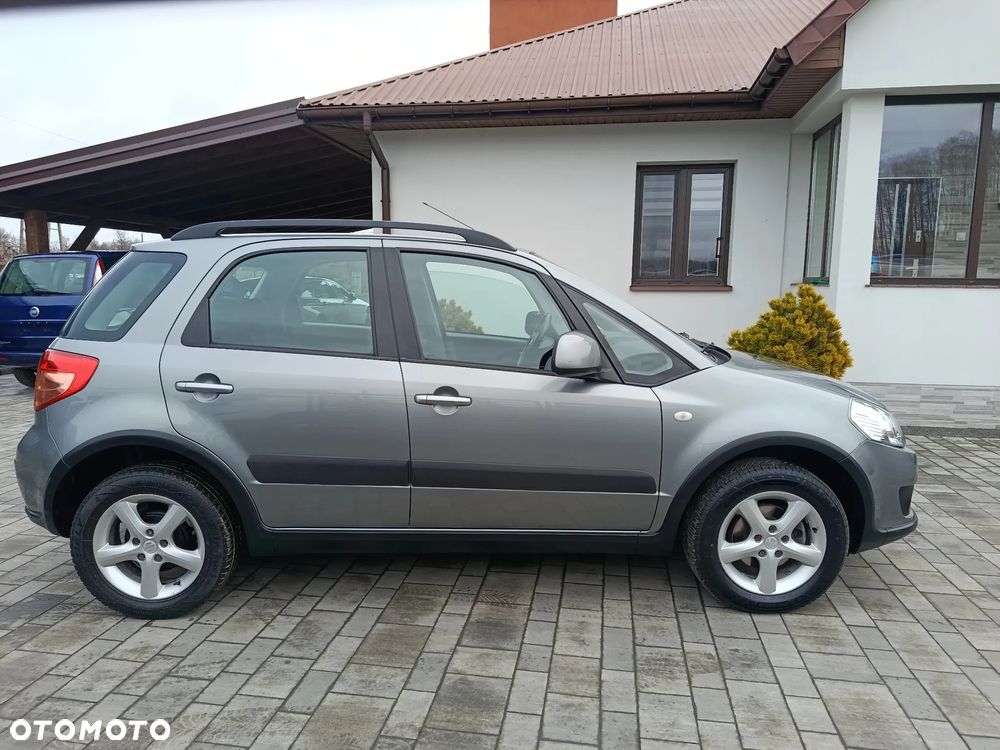 Suzuki SX4 - 11