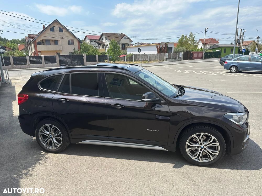 BMW X1 xDrive25d AT xLine - 12