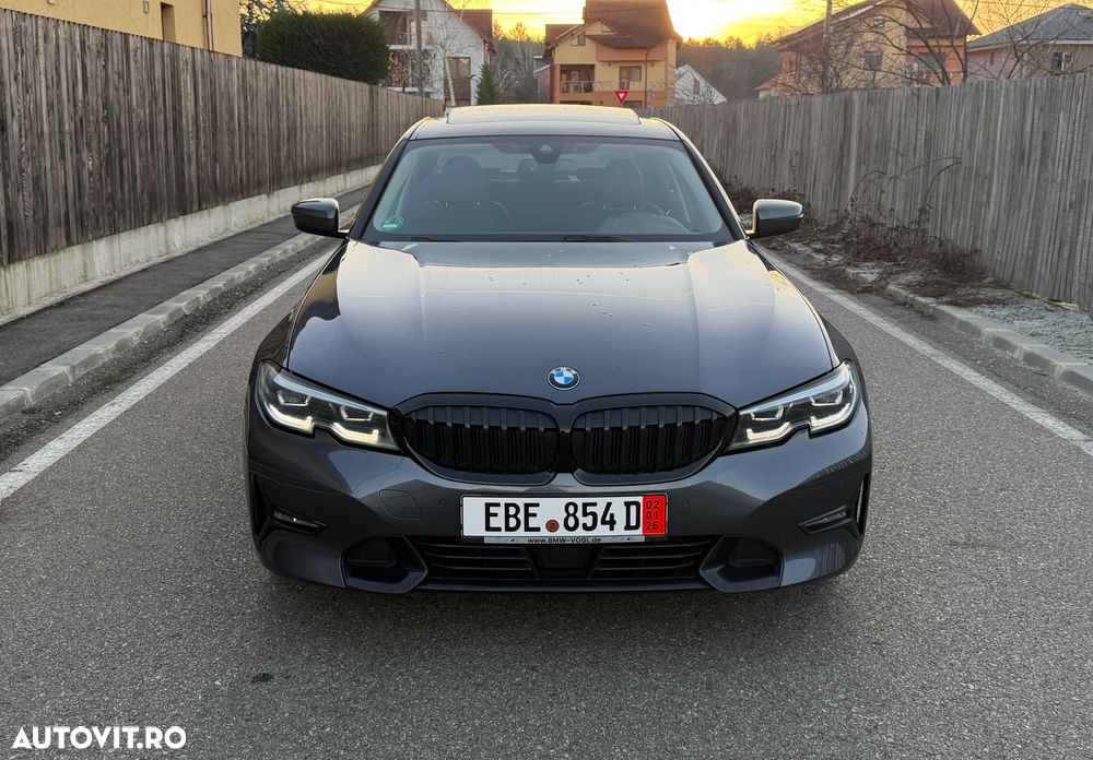 BMW Seria 3 320d AT MHEV - 2