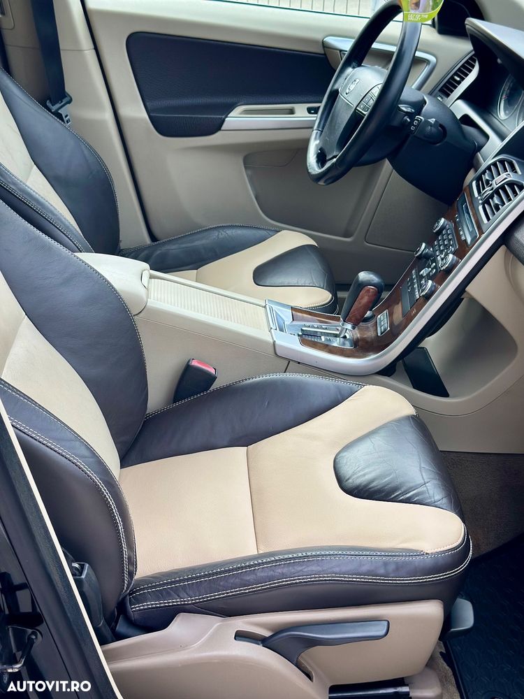 Volvo XC 60 - 24