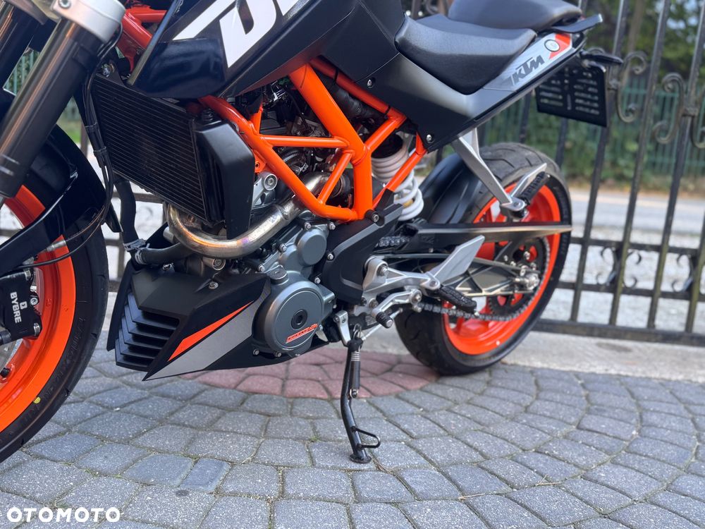 KTM Duke - 17