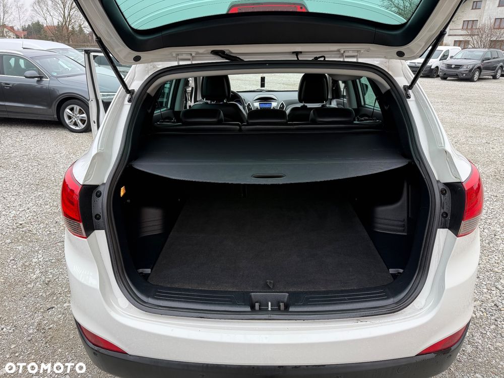 Hyundai ix35 2.0 CRDi 4WD Premium - 26