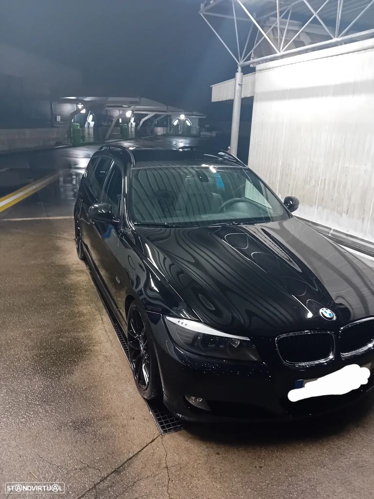 BMW 318 d - 1