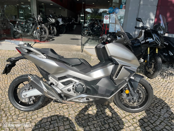 Honda Forza NSS 750 FORZA
