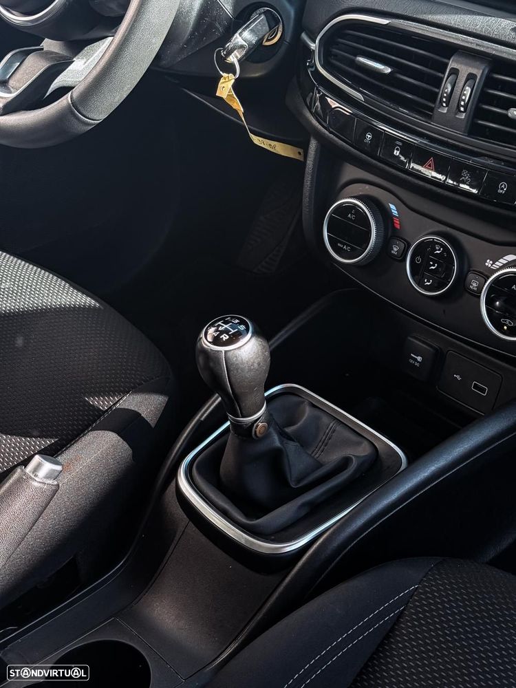 Fiat Tipo 1.3 MultiJet Life - 7