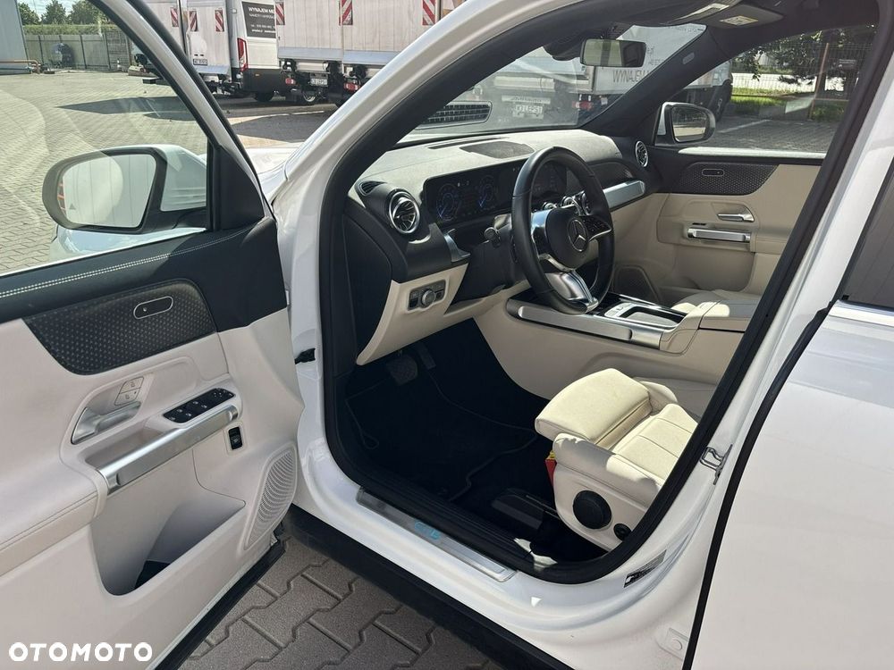Mercedes-Benz EQB 250 70.5kWh Progressive - 11