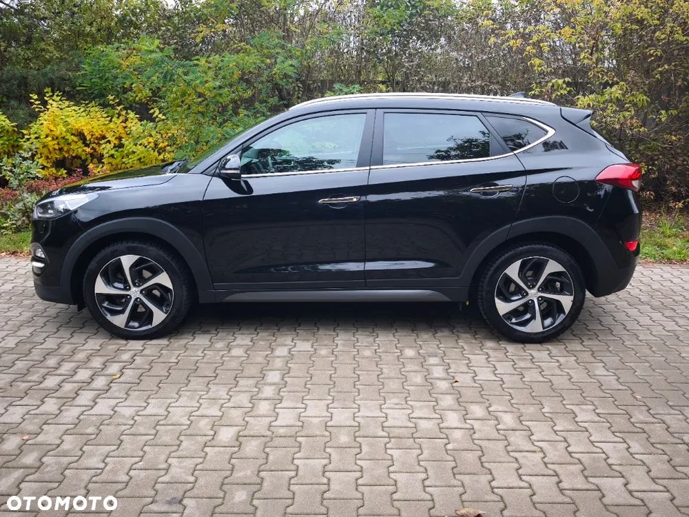 Hyundai Tucson 2.0 CRDI 4WD Automatik Style - 4
