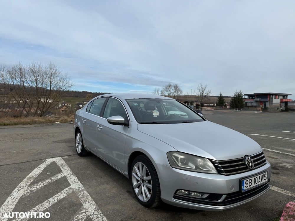 Volkswagen Passat 2.0 TDI BlueMotion Tehnology Highline - 1