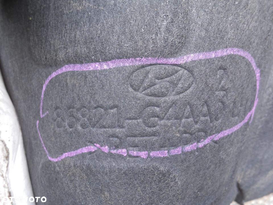 HYUNDAI I30 III FASTBACK NADKOLE LEWE TYLNE  Numer katalogowy części 86821-G4AA0 - 2