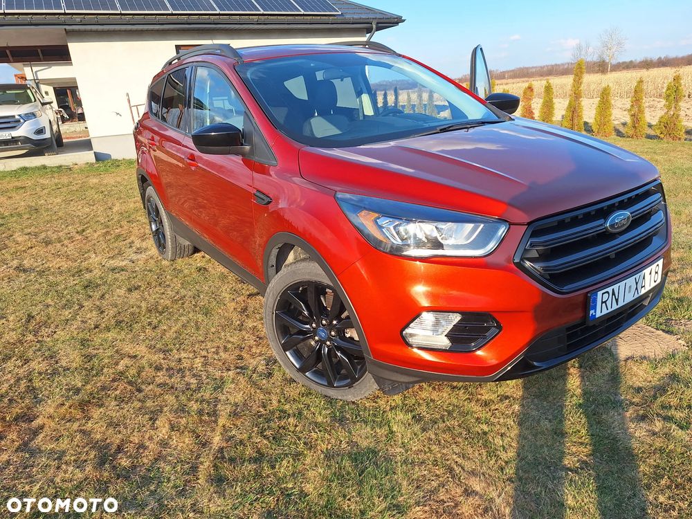 Ford Escape - 2