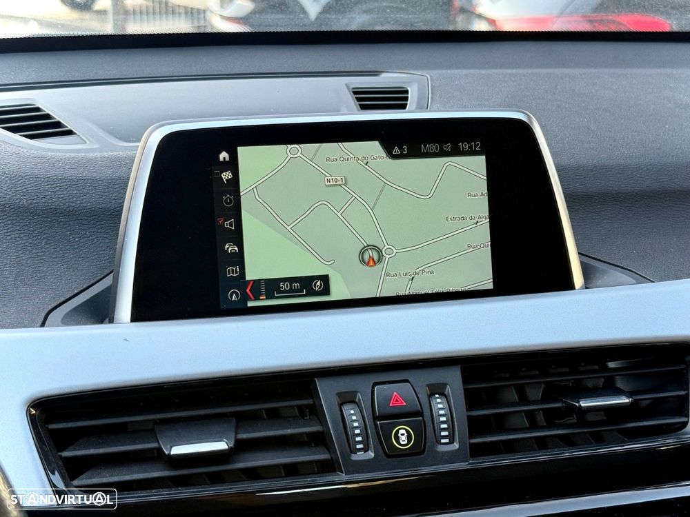 BMW X1 16 d sDrive Advantage - 13