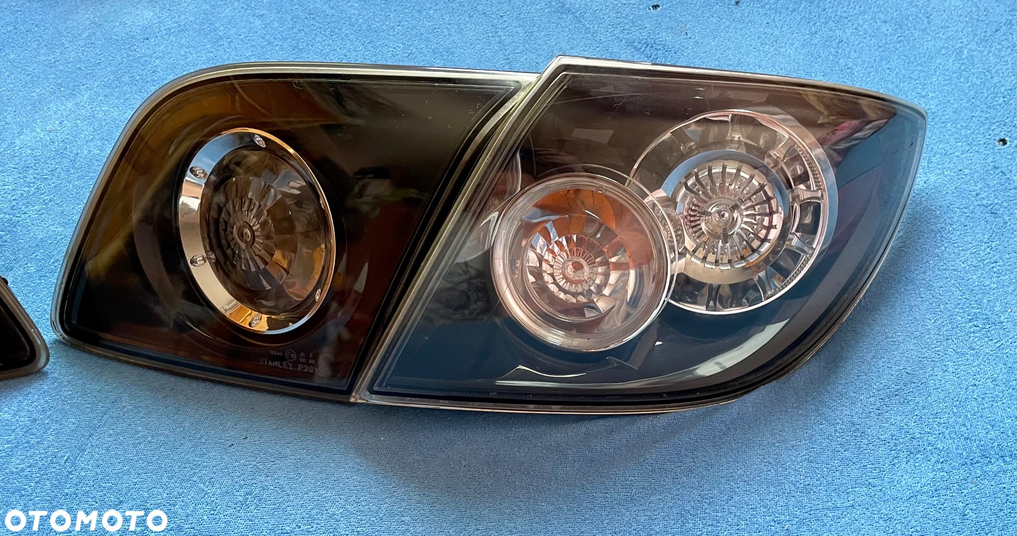 Mazda 3 BK 2003/2008r HB 5drzwi Led Diody hatchback lampa tył Lewa lub prawa Led diodowa stan b.ladny posiadam inne części oswietlenie tablicy lampy xenon spryskiwacze halogeny zbiornik grill atrapa spojler - 15