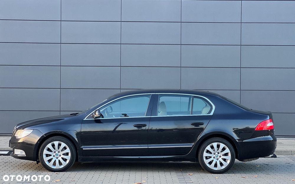 Skoda Superb 2.0 TDI 4x4 Elegance DSG - 10
