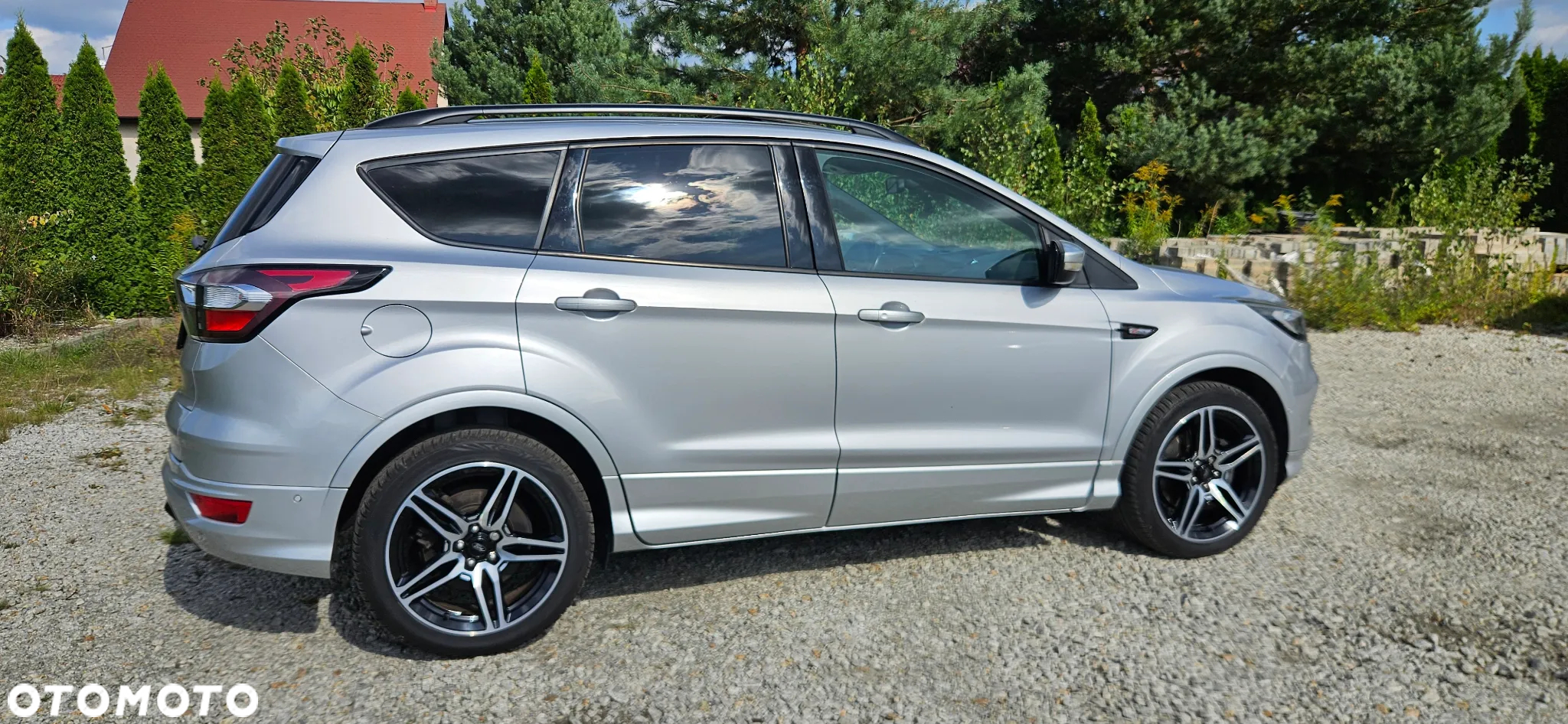 Ford Kuga 2.0 TDCi 2x4 ST-Line - 5
