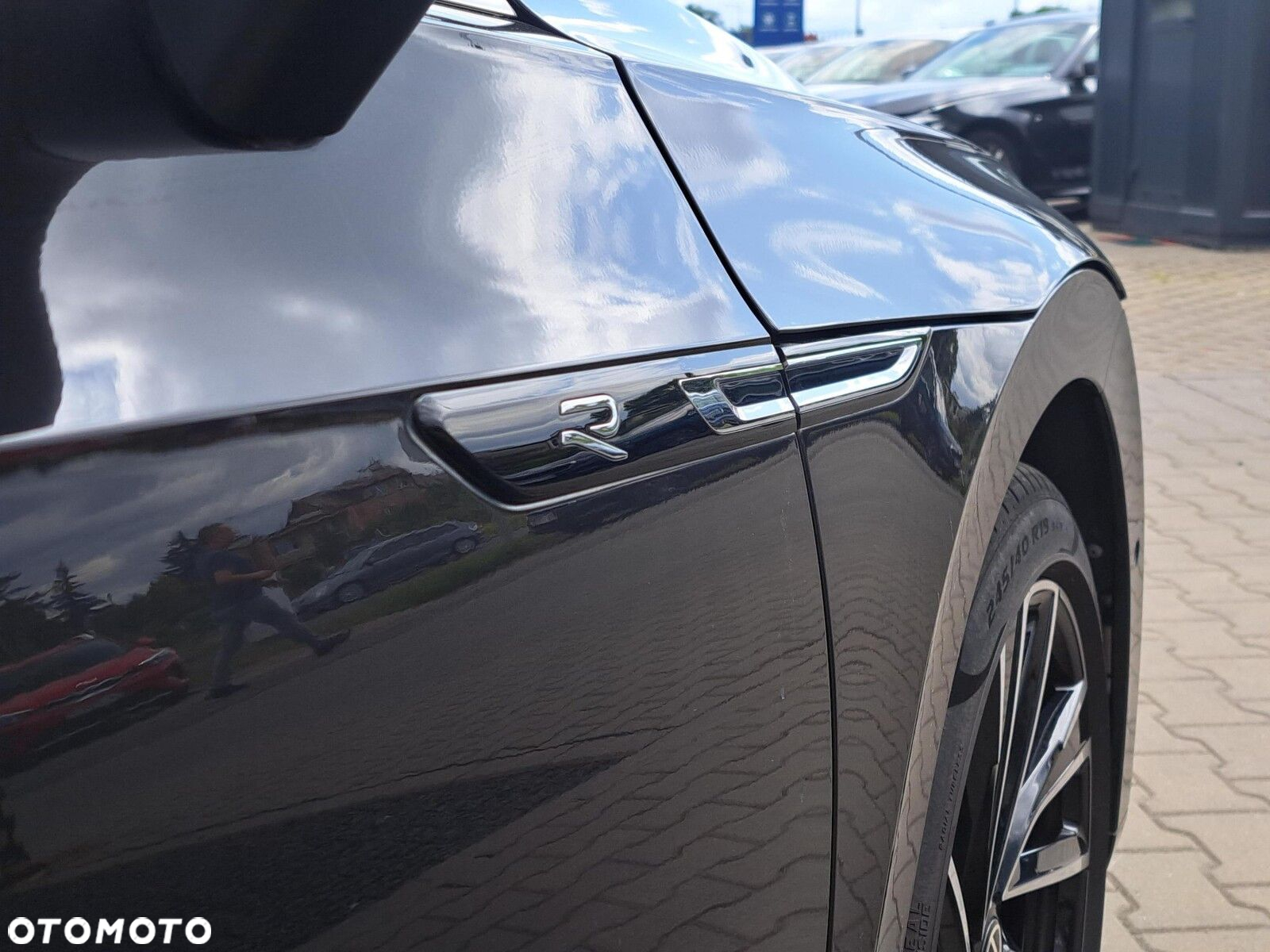 Volkswagen Arteon 2.0 TSI 4Motion R DSG - 11