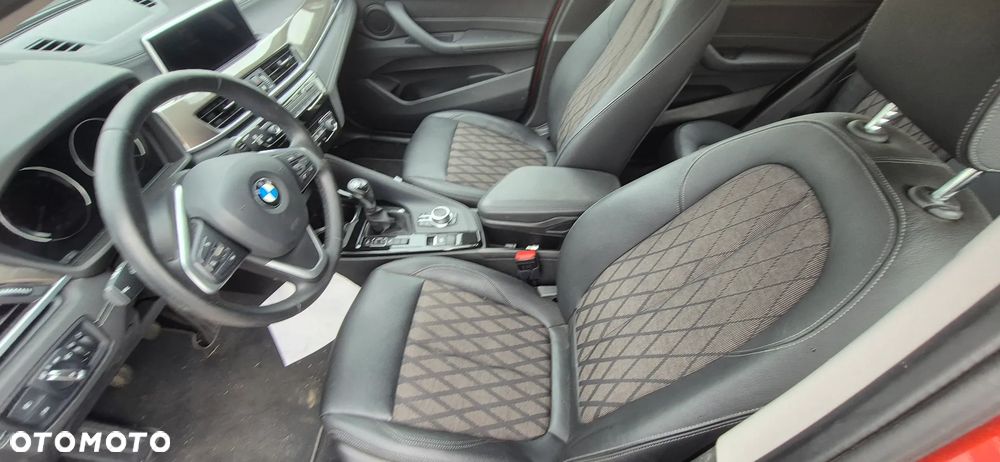 BMW X1 sDrive18i Business Edition - 25