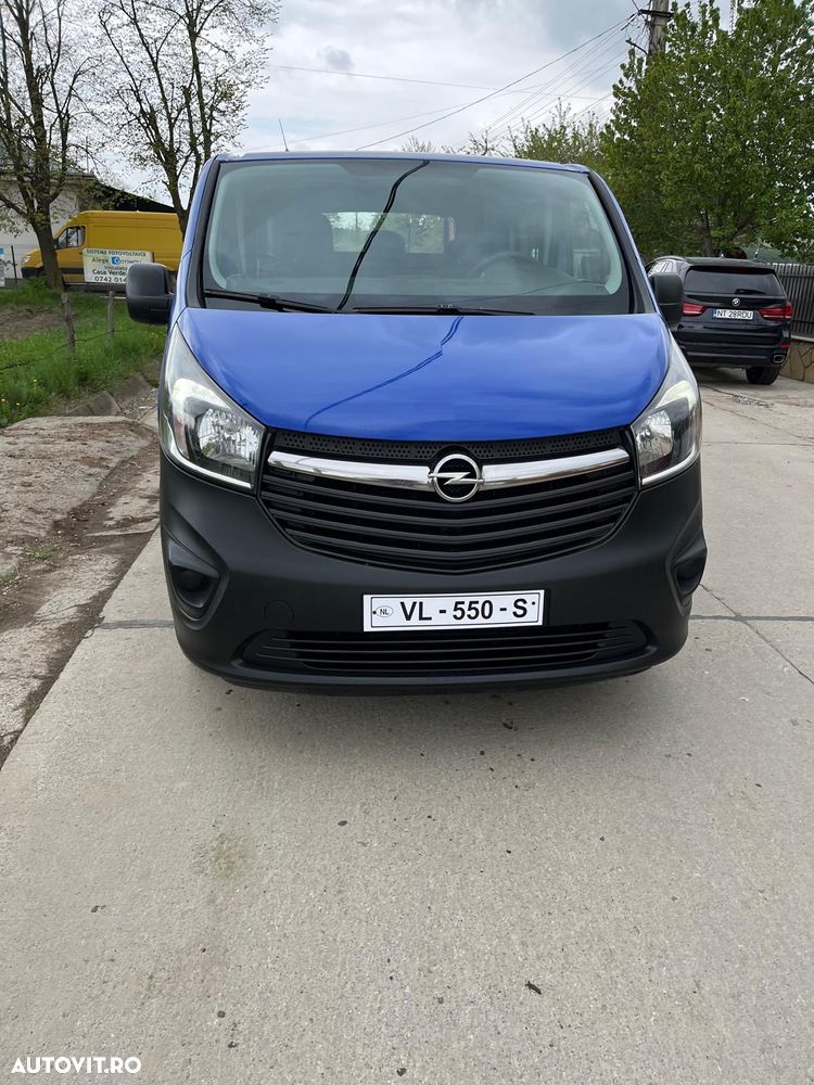Opel Vivaro - 17