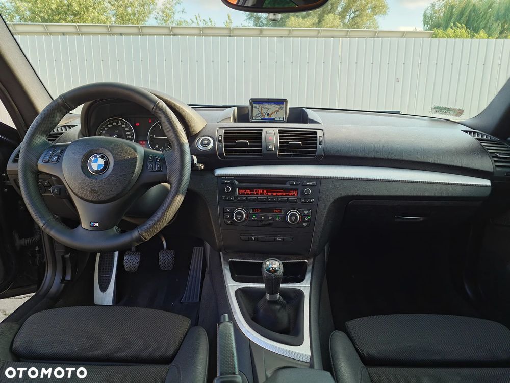 BMW Seria 1 - 12